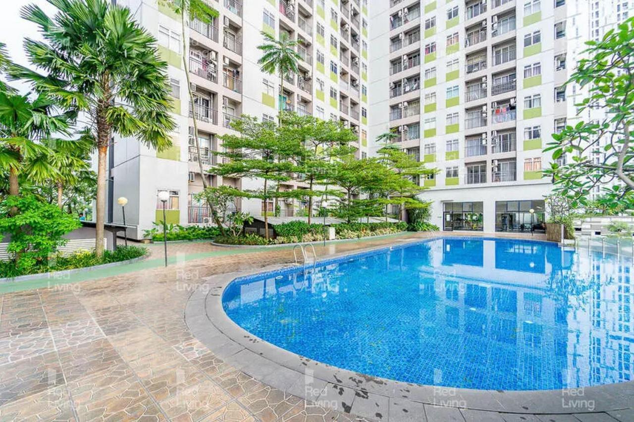 Redliving Apartemen Serpong Green View - Celebrity Room Tower B タンゲラン エクステリア 写真