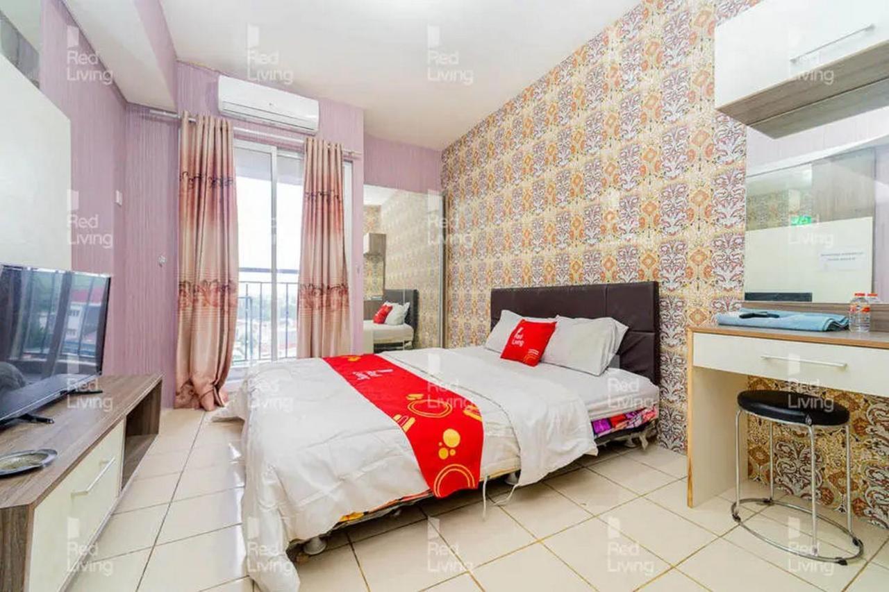 Redliving Apartemen Serpong Green View - Celebrity Room Tower B タンゲラン エクステリア 写真